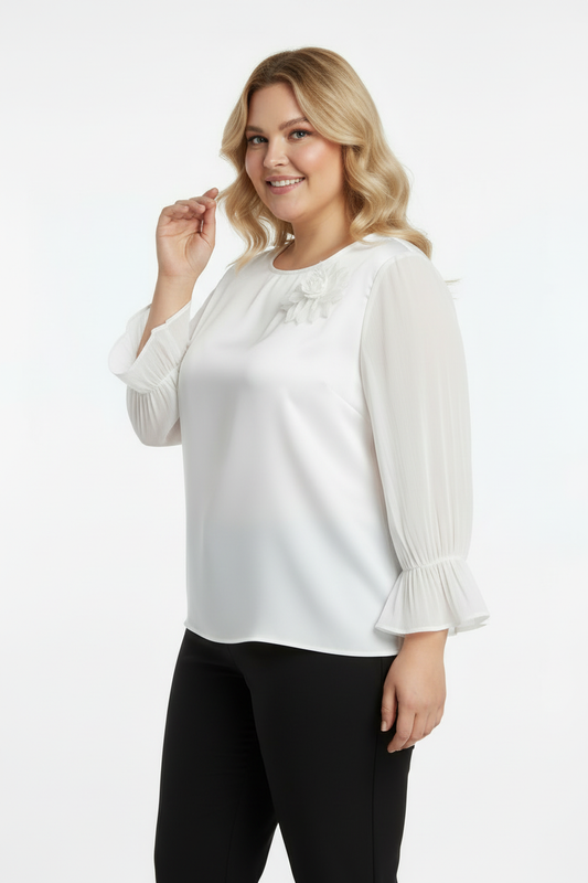 Büyük Beden Beyaz Bluz Farklı Poz