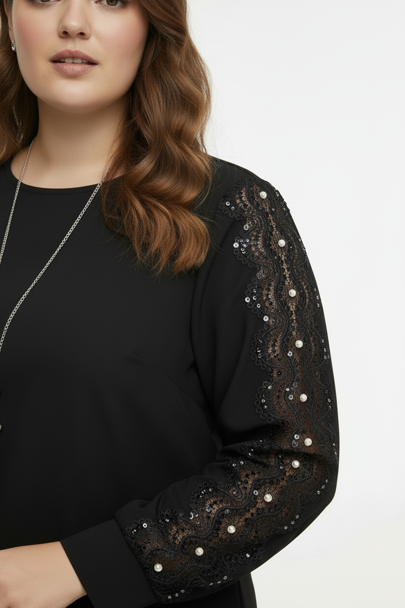Siyah Dantel Bluz - Detay Çekim