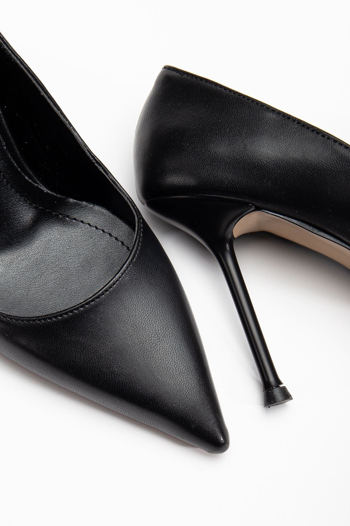 Dorethy Kadın Topuklu Ayakkabı Siyah Cilt Stiletto