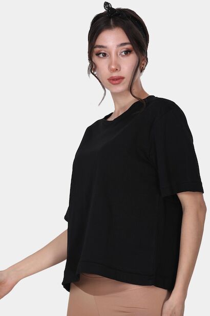 Kadın Bisiklet Yaka T-shirt Siyah