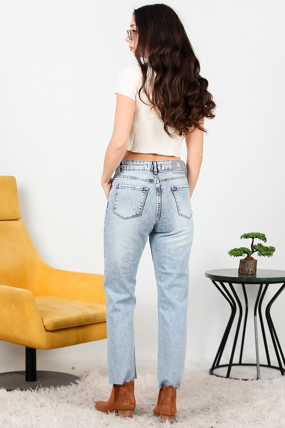 Kadın Yıpratmalı Paçası Crop Kot Pantolon  Mavi