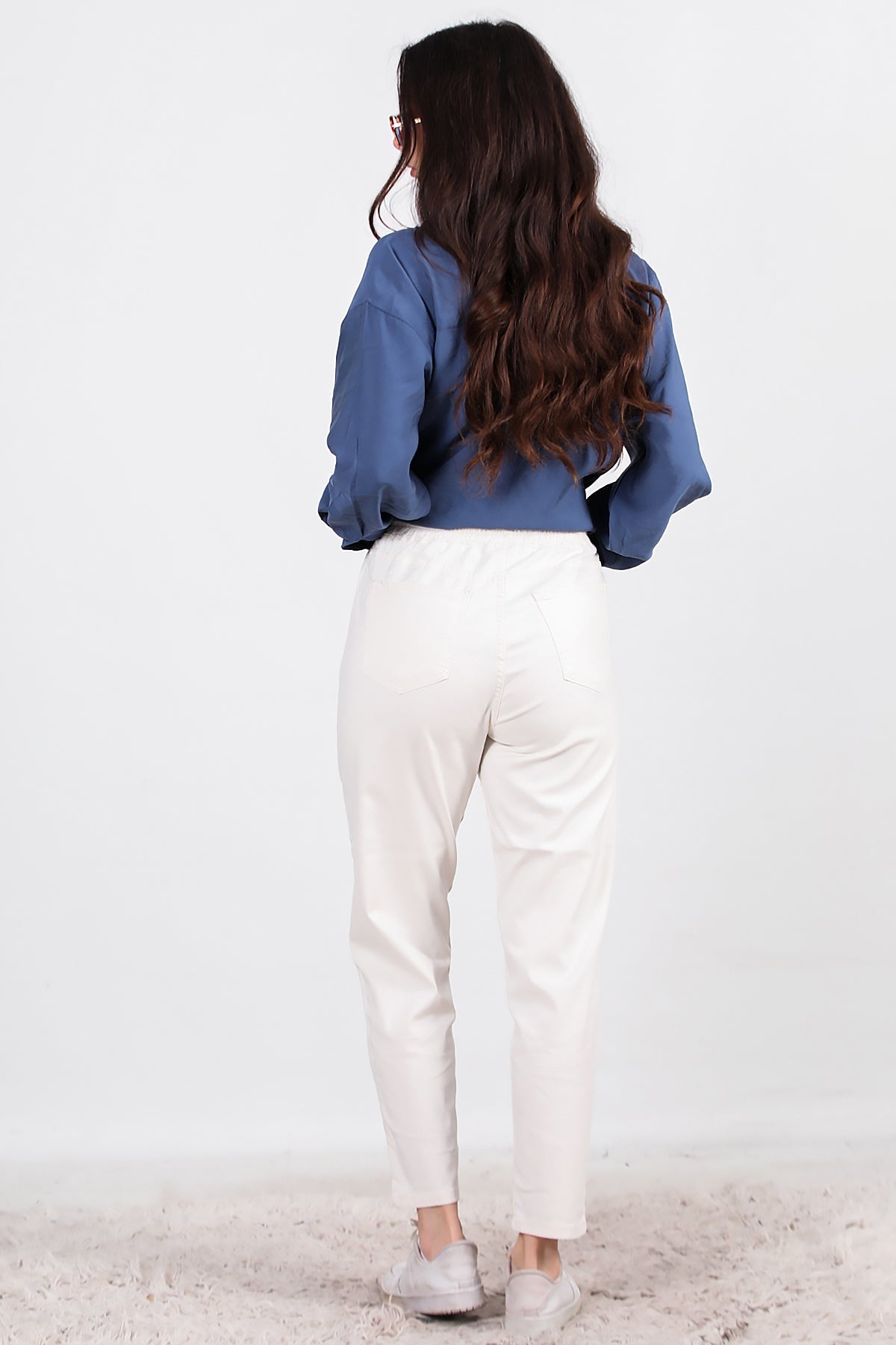 Kadın Bel Lastikli Esnek Kumaş Pantolon  Ekru