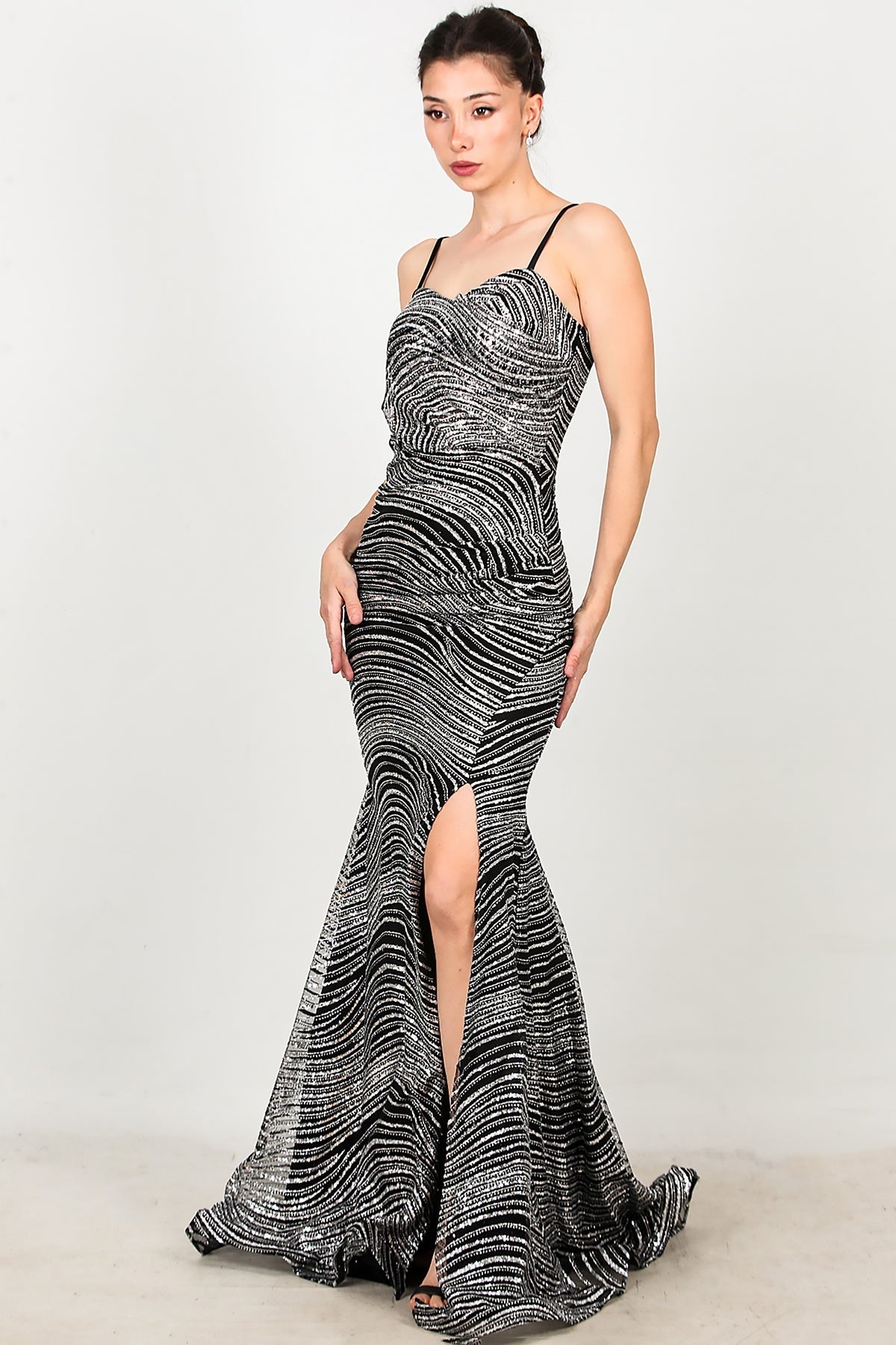 Kadın Kolsuz Uzun Abiye  Gümüş