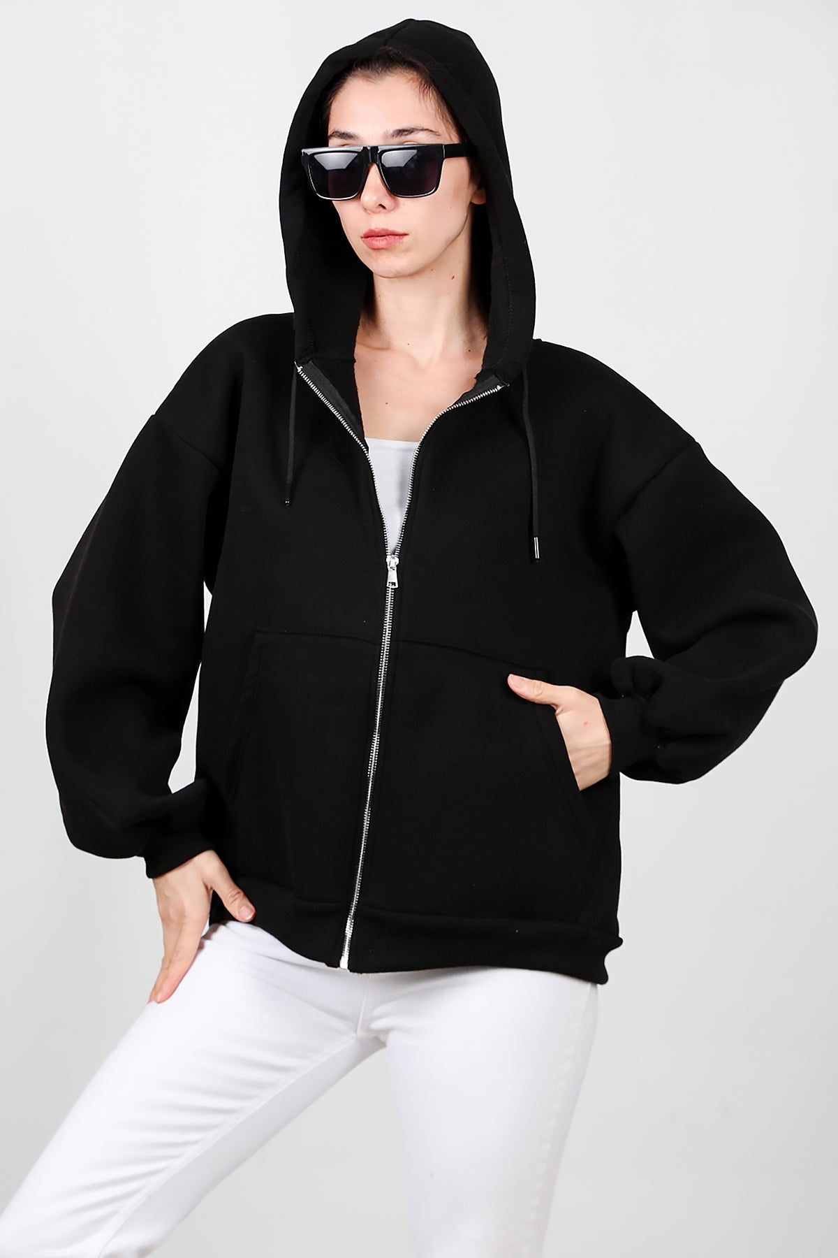 Kadın Kapşonlu Fermuarlı Şardonlu Sweat  Siyah