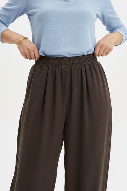Kadın Bel Lastik Paça Pileli Pantolon  Kahverengi