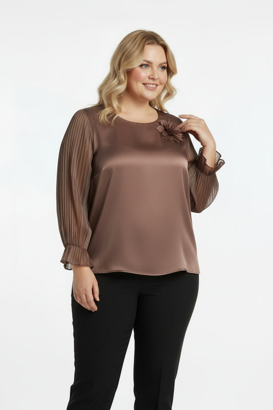 Büyük Beden Yaka Çiçek Bluz  Kahverengi