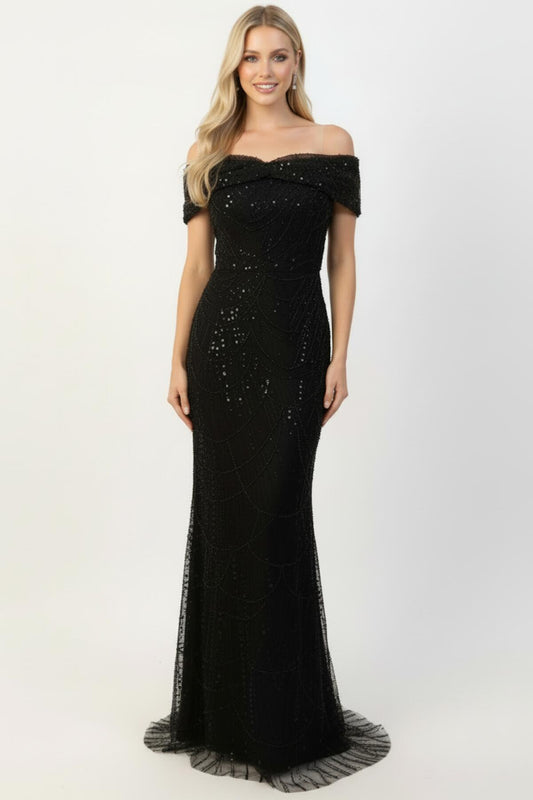 Kadın Yaka Detay Pullu Boncuklu Uzun Abiye  Siyah