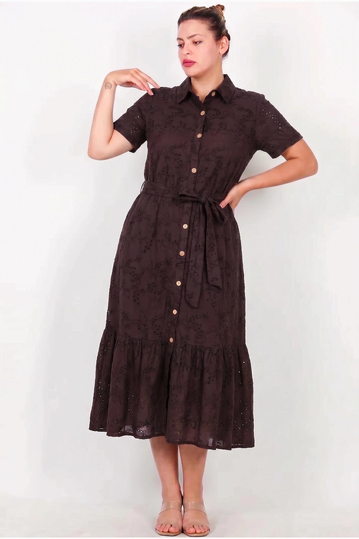 Büyük Beden Ön Düğmeli Yakalı Kısa Kol Elbise  Kahverengi