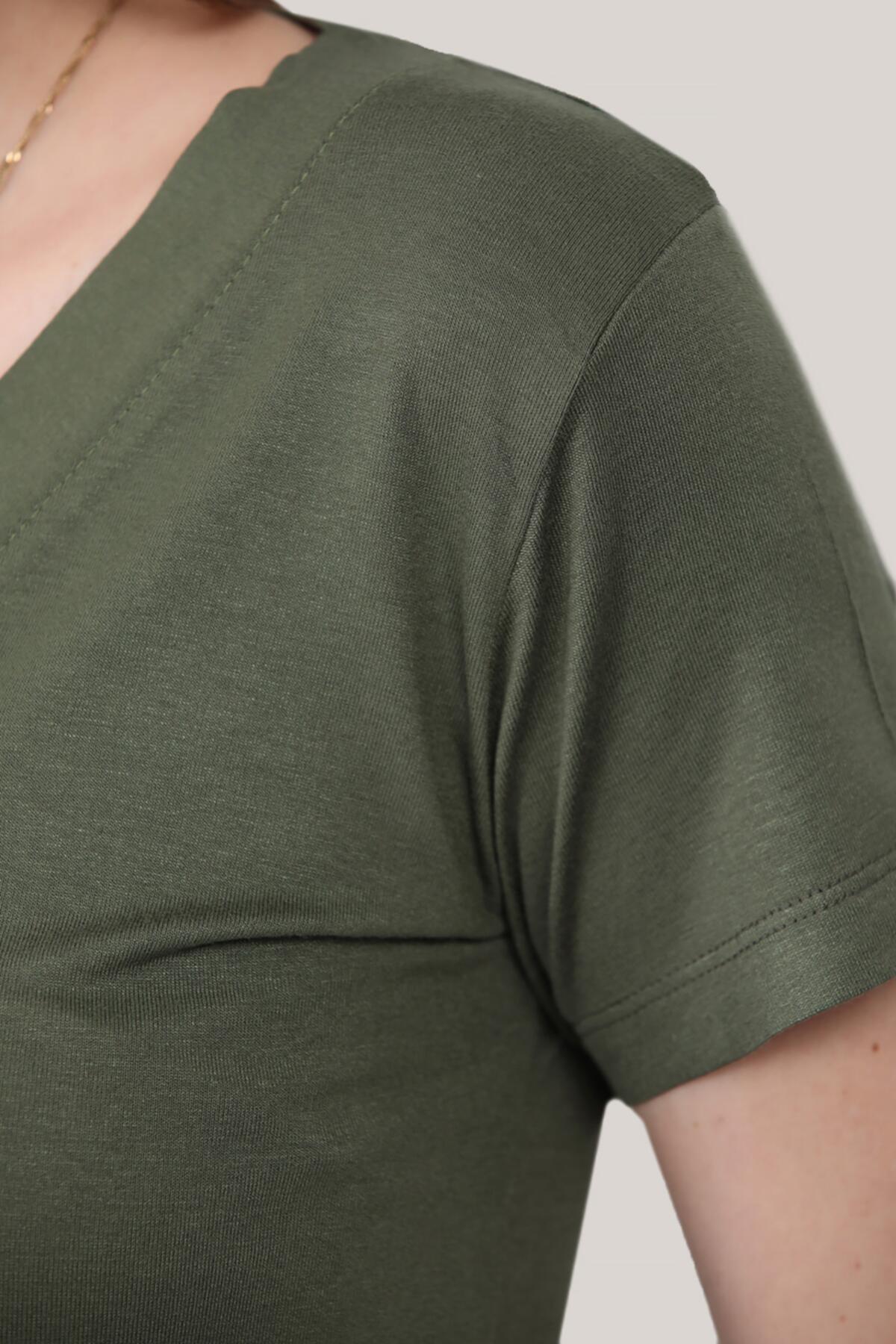 Kadın V Yaka T-Shirt  Haki
