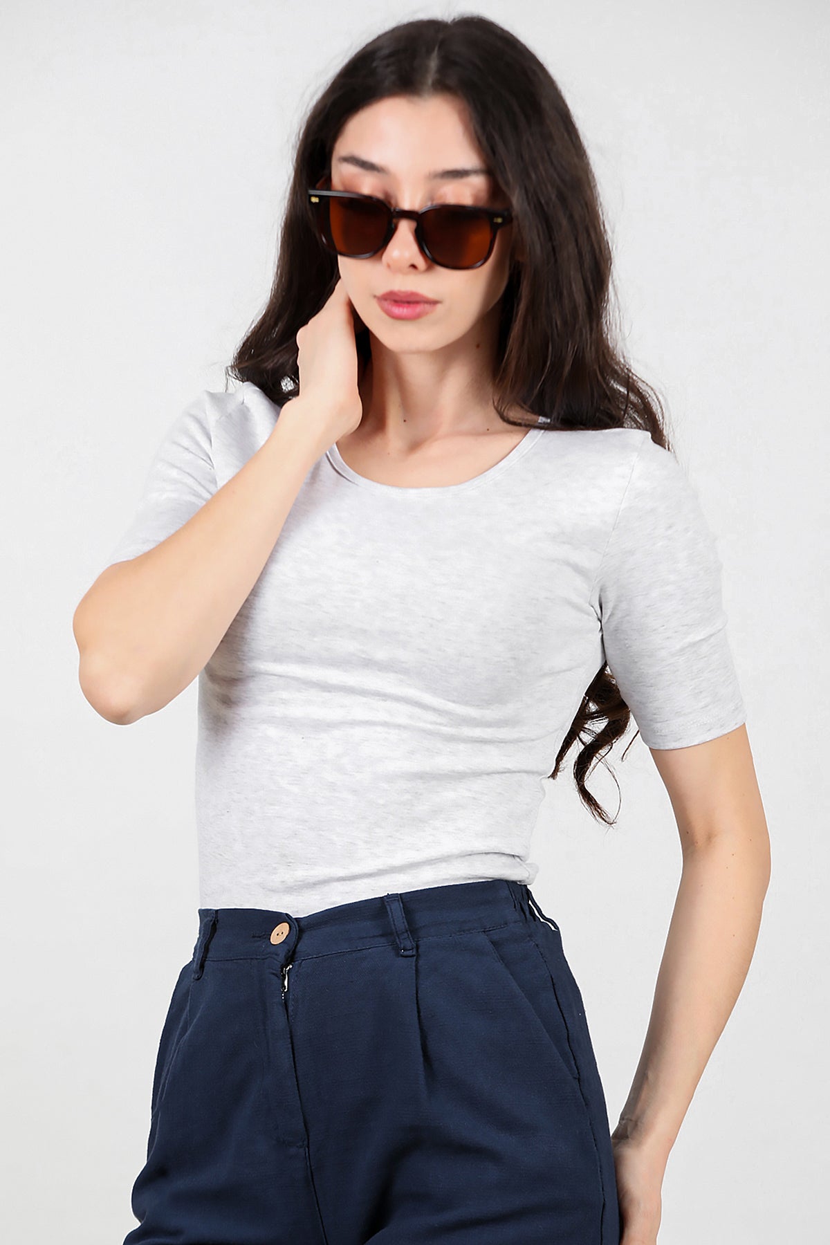 Kadın Bisiklet Yaka T- Shirt Gri