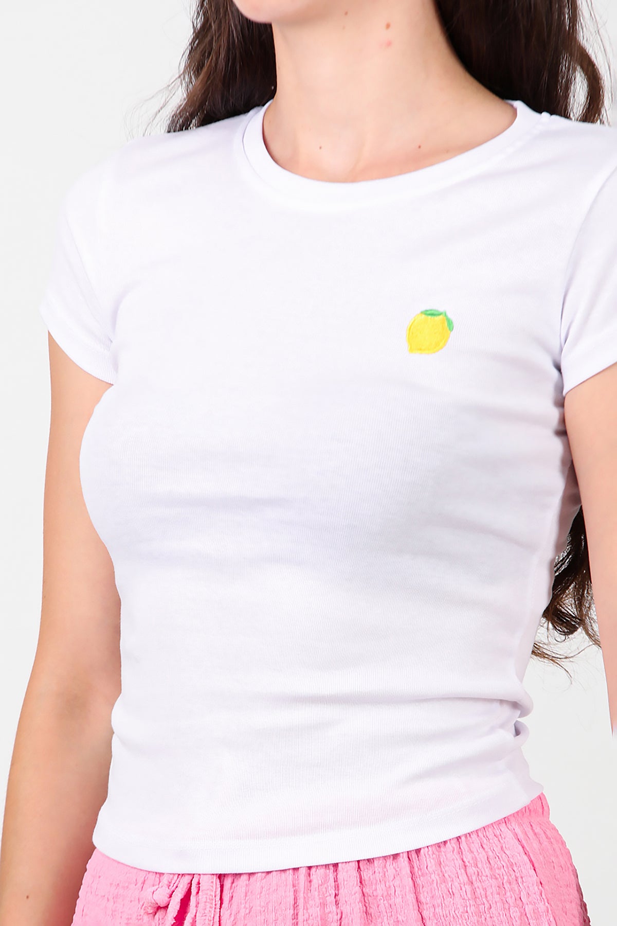 Kadın Limon Nakışlı Bluz Beyaz