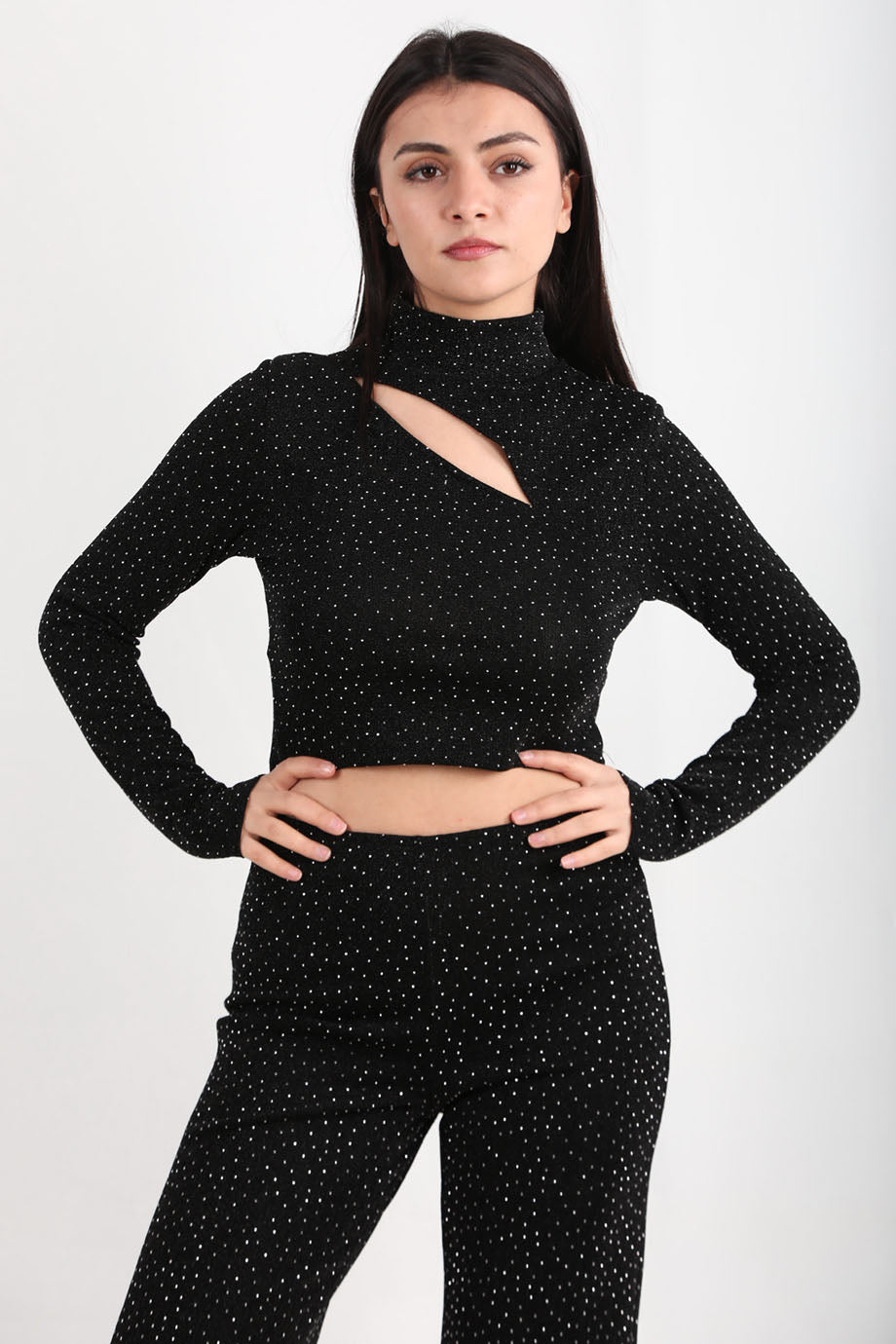 Kadın Açık Yaka Simli Bluz Siyah