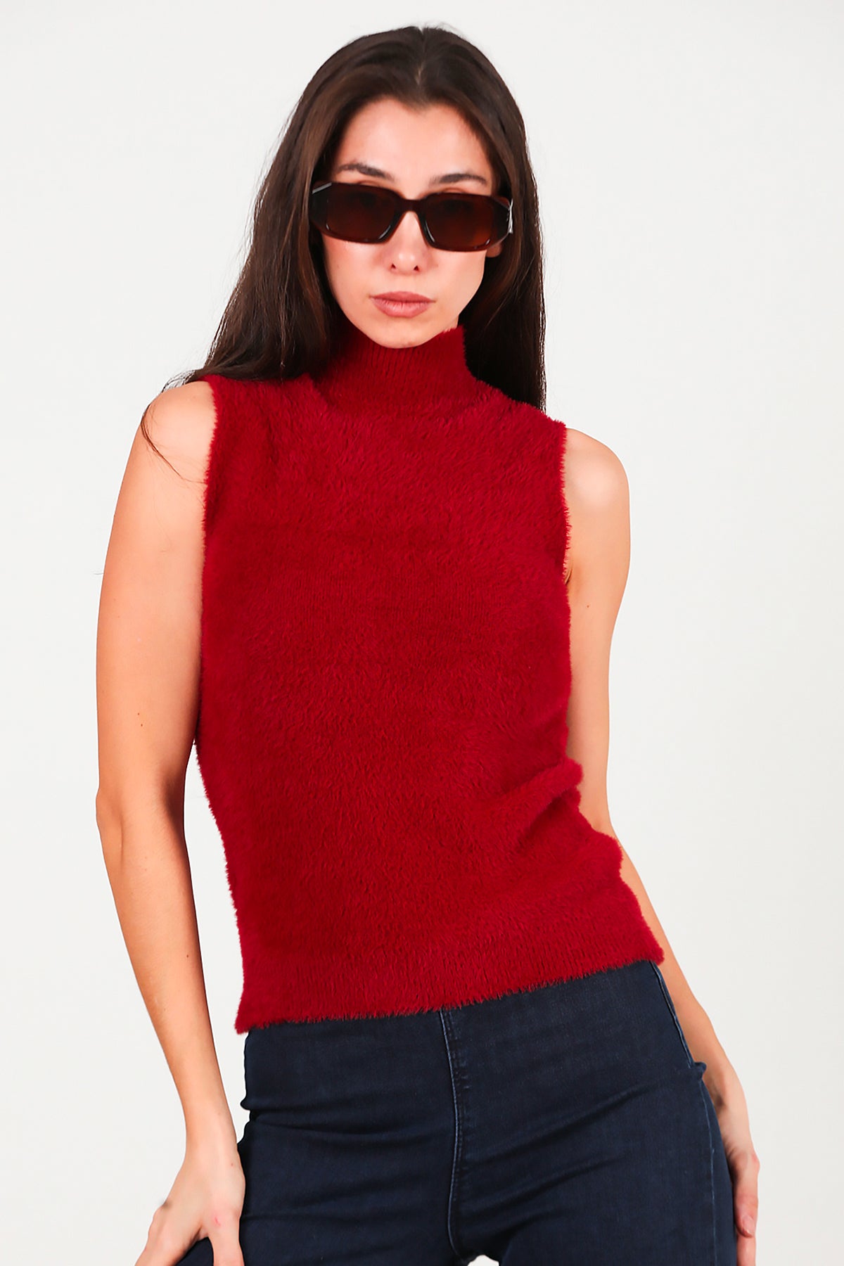 Kadın Kolsuz Balıkçı Yaka Sakallı Bluz Bordo