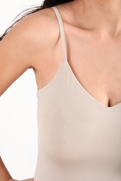 Bodyslip Kadın V Yaka Askılı Zıbın Bluz Vizon