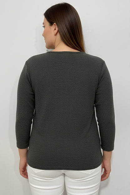 Büyük Beden Önü Renkli Düğmeli Triko Bluz Haki