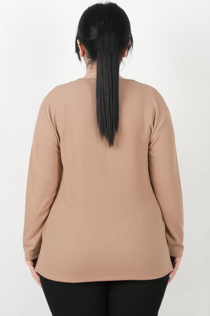 Refina Büyük Beden Önü Ve Yaka Düğmeli Bluz Bej