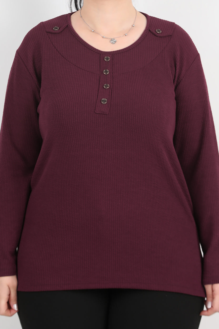 Refina Büyük Beden Önü Ve Yaka Düğmeli Bluz Bordo