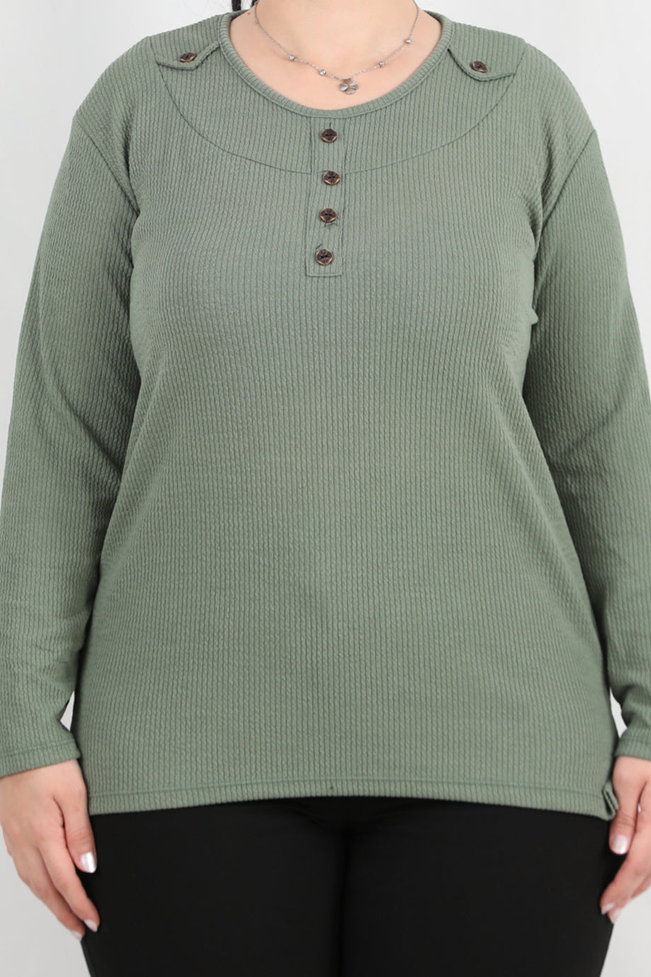 Refina Büyük Beden Önü Ve Yaka Düğmeli Bluz Yeşil