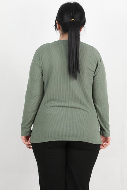 Refina Büyük Beden Önü Ve Yaka Düğmeli Bluz Yeşil