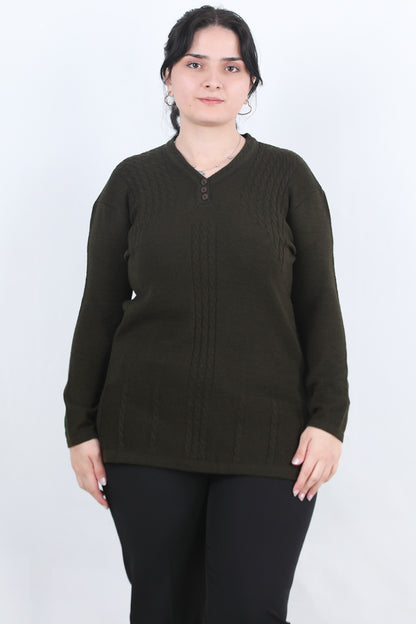 Curvyn Büyük Beden V Yaka 3 Düğmeli Bluz Haki