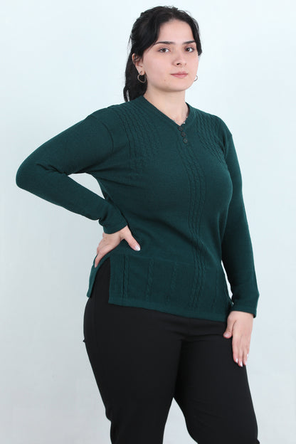 Curvyn Büyük Beden V Yaka 3 Düğmeli Bluz Petrol