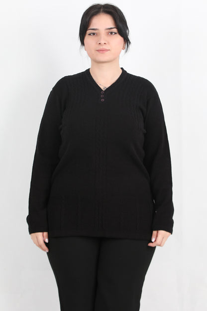 Curvyn Büyük Beden V Yaka 3 Düğmeli Bluz Siyah