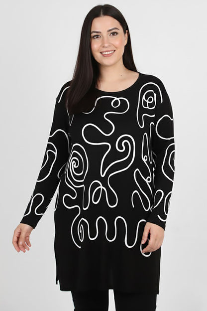 Detaila Büyük Beden Ön İşlemeli Bluz Siyah