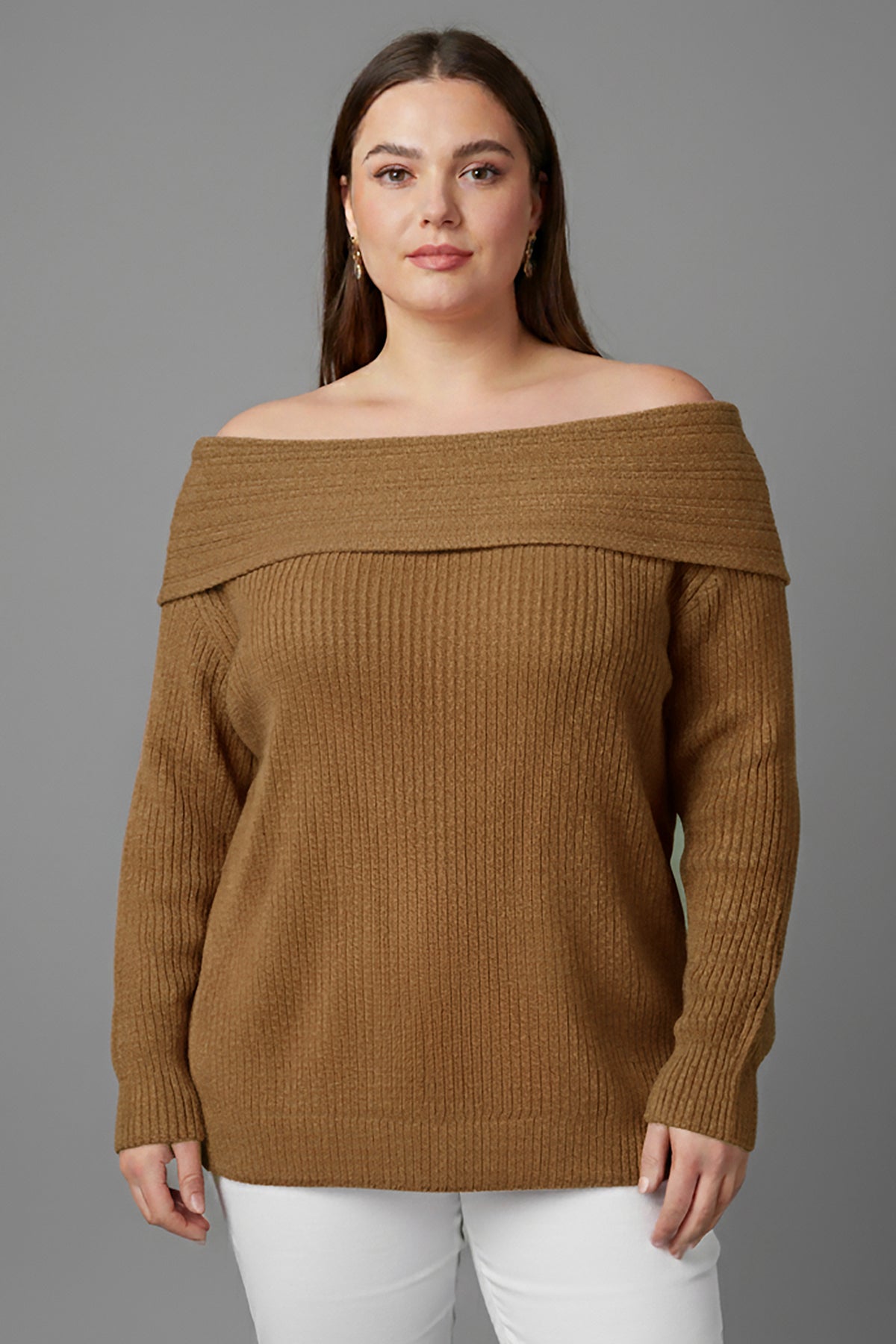 Büyük Beden Madonna Yaka Triko Bluz Bej