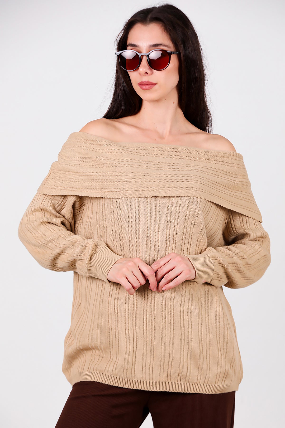 Kadın Madonna Yaka Triko Bluz Açık Kahverengi