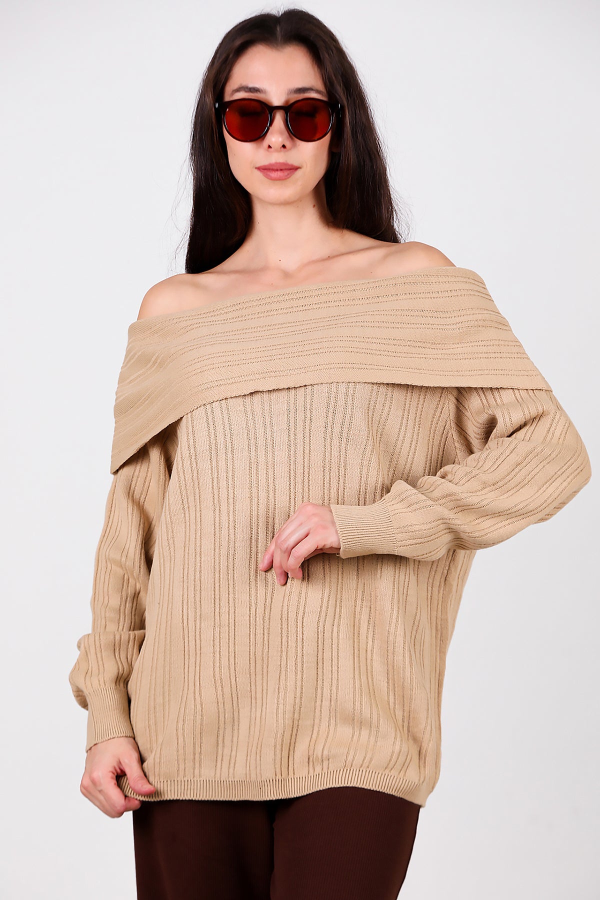 Kadın Madonna Yaka Triko Bluz Açık Kahverengi