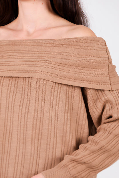 Kadın Madonna Yaka Triko Bluz Bej