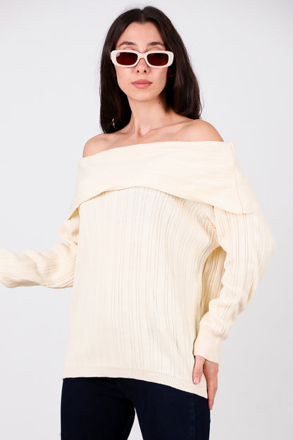 Kadın Madonna Yaka Triko Bluz Krem