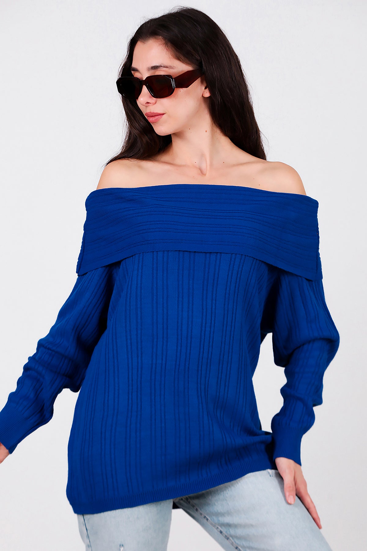 Kadın Madonna Yaka Triko Bluz Saks