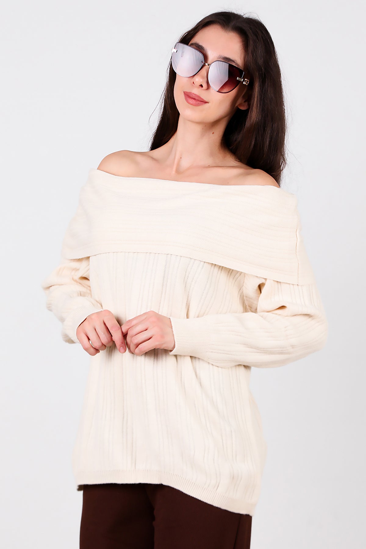 Kadın Madonna Yaka Triko Bluz Taş