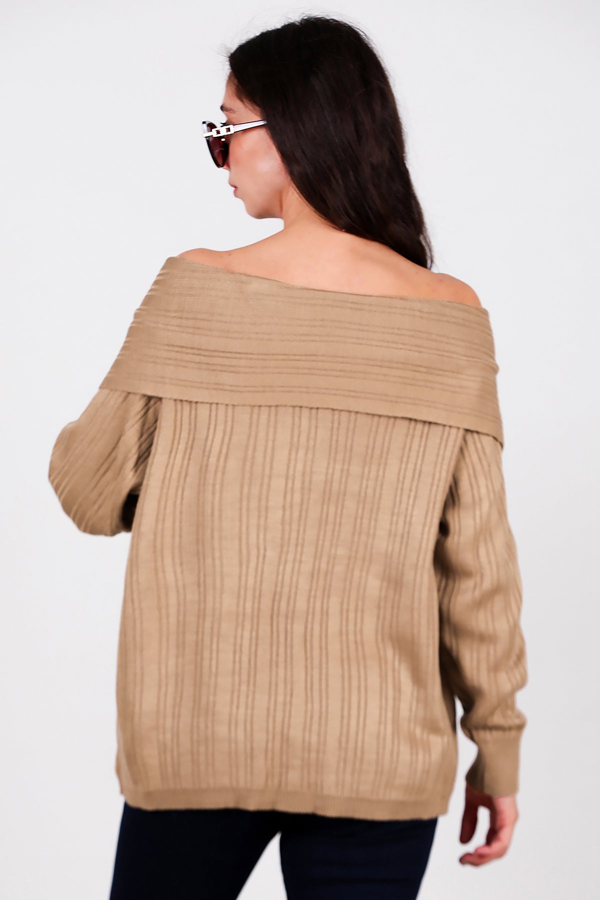 Kadın Madonna Yaka Triko Bluz Vizon