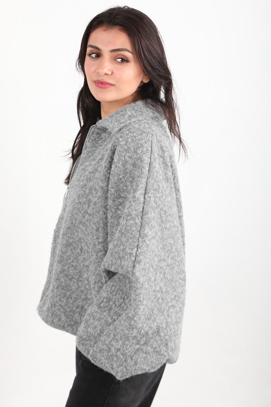 Cashmere Kadın Sakallı Kaşe Ön Fermuarlı Ceket Gri