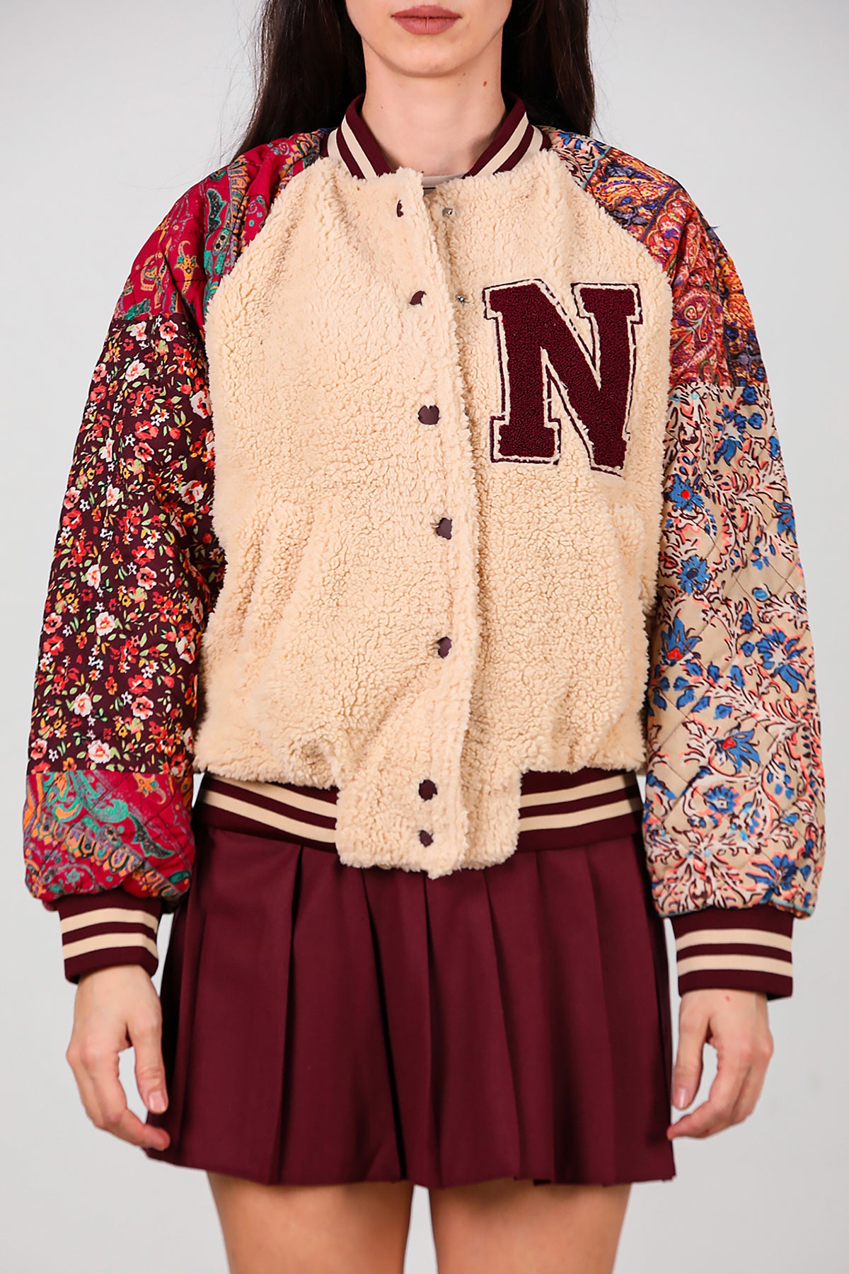 Kadın Kolları Desenli Ceket Krem