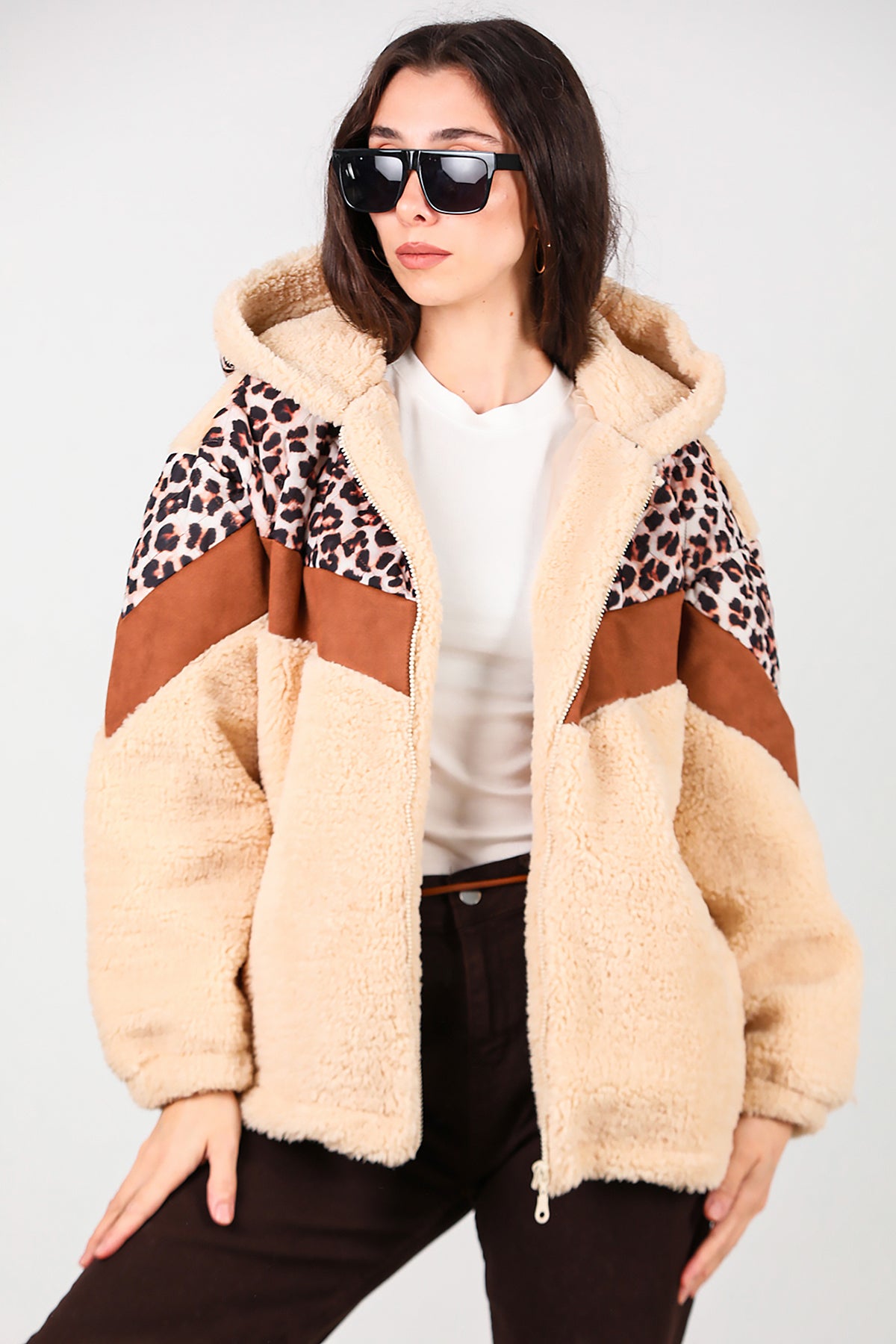 Kadın Leoparlı Kapşonlu Peluş Ceket Krem