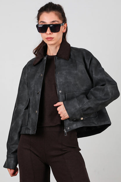 Kadın Yaka Kadife Detay Kısa Deri Ceket Siyah