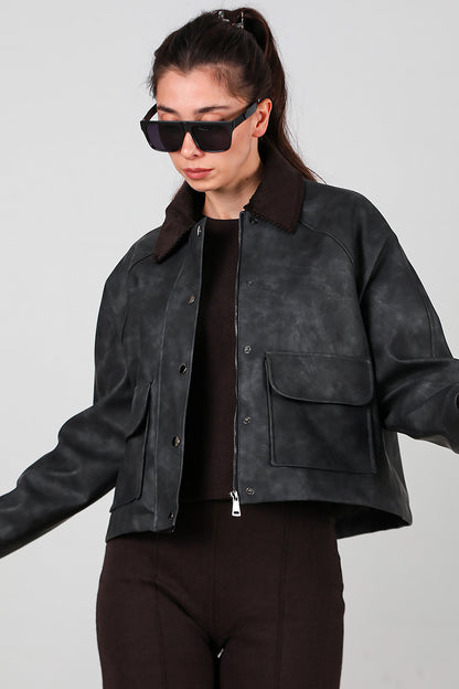 Kadın Yaka Kadife Detay Kısa Deri Ceket Siyah