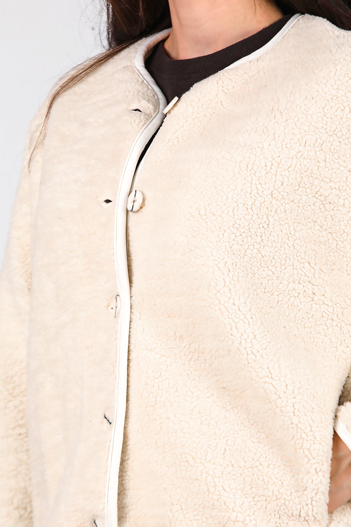 Kadın İçi Polarlı Düğmeli Peluş Ceket Taş