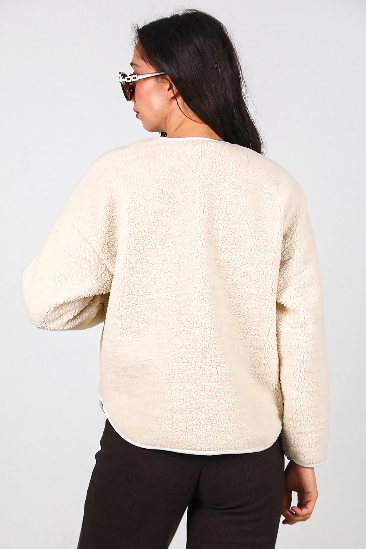 Kadın İçi Polarlı Düğmeli Peluş Ceket Taş