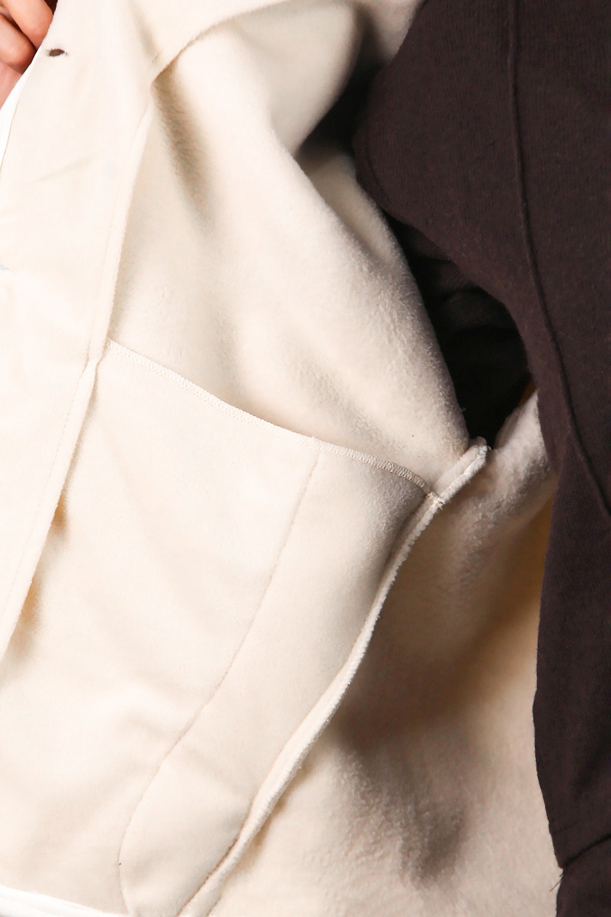 Kadın İçi Polarlı Düğmeli Peluş Ceket Taş