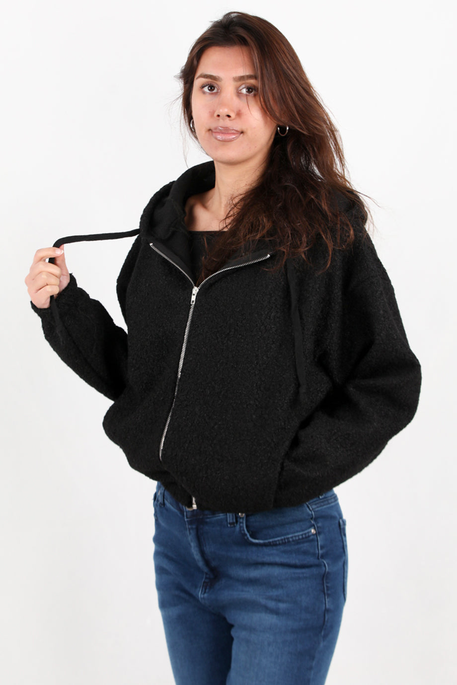 Hoodiva Kadın Kısa Kapşonlu Fermuarlı Ceket Siyah