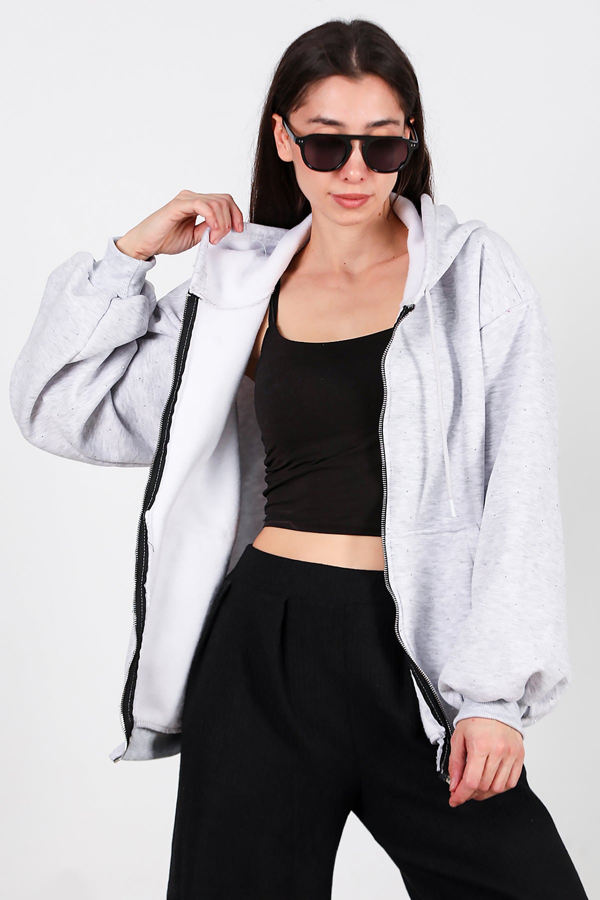 Kadın Taş Detay Kapşonlu Önü Fermuarlı Ceket Gri