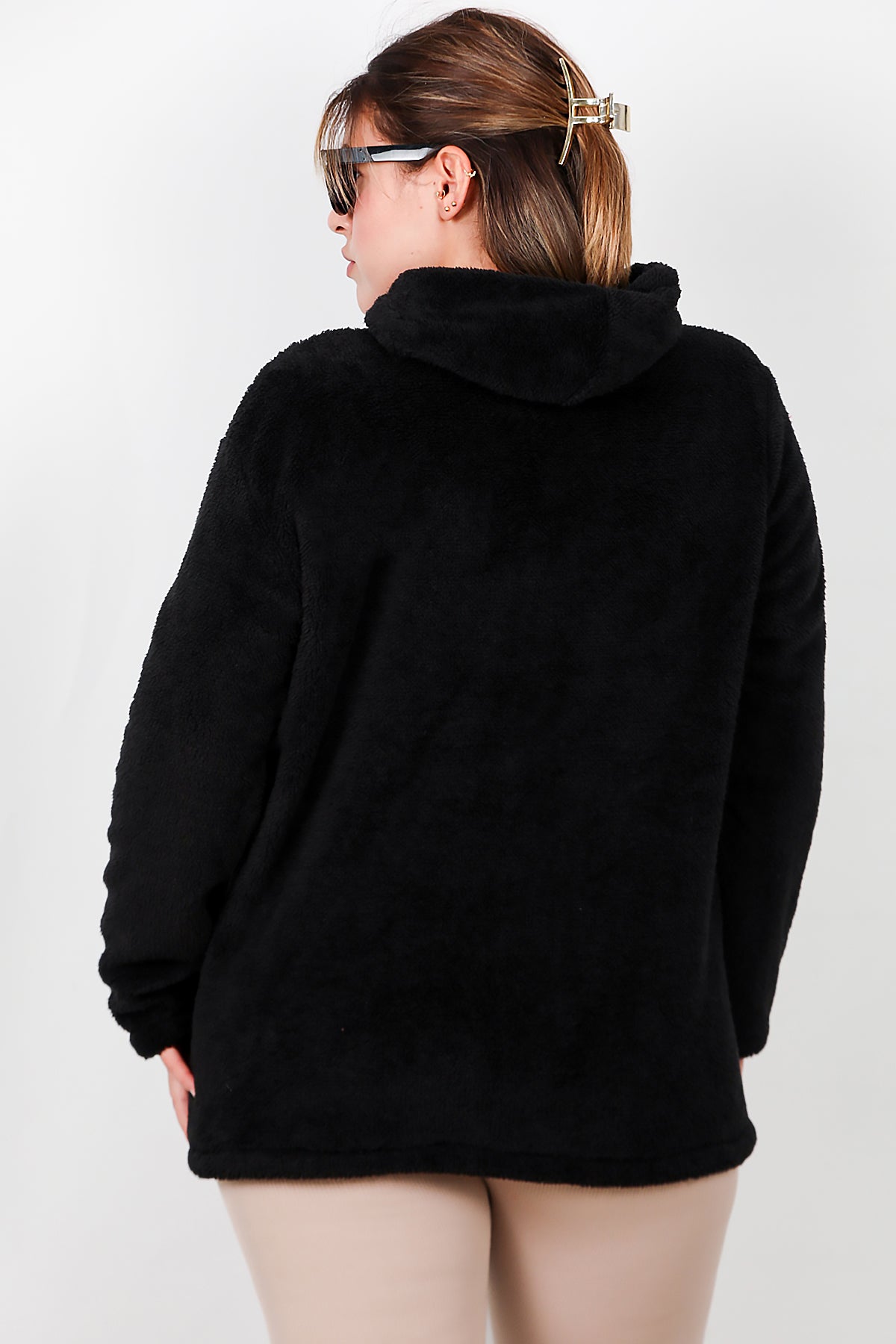 Büyük Beden Kapşonlu Fermuarlı Peluş Ceket Siyah