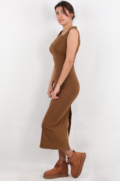 Silpha Kadın Kare Yaka Arka Yırtmaçlı Fitilli Uzun Elbise Kahverengi