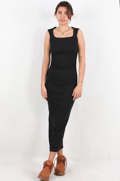 Silpha Kadın Kare Yaka Arka Yırtmaçlı Fitilli Uzun Elbise Siyah