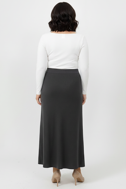 Büyük Beden Uzun Çan Etek Siyah