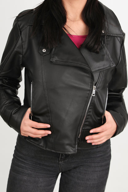 Crossleather Kadın Çapraz Fermuarlı Deri Ceket Siyah